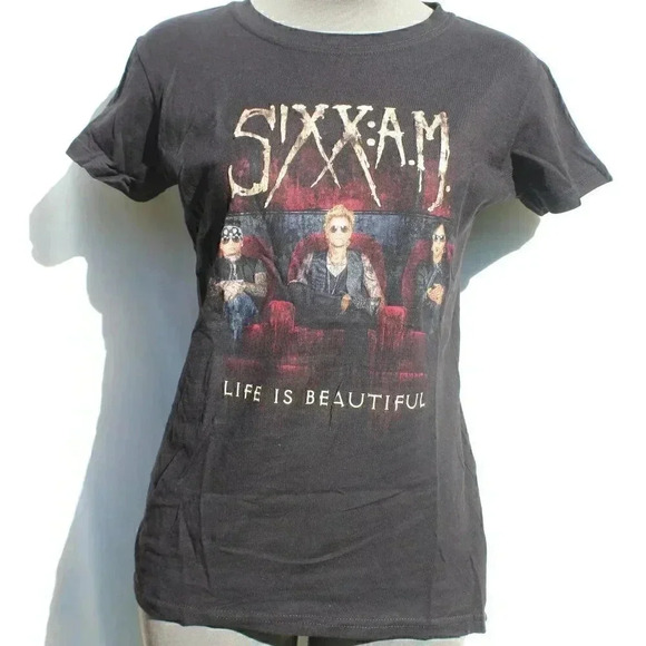 Women's SIXX AM Life Is Beautiful Official MERCH BAND CONCERT MUSIC T-SHIRT NOS - Picture 1 of 3